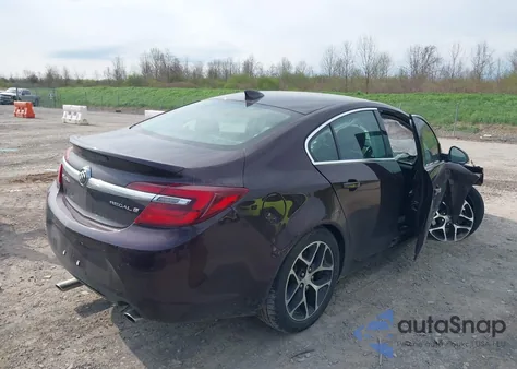 2017 Buick Regal Turbo Sport Touring z USA, uszkodzony, nr VIN 2G4GL5EX2H9182600